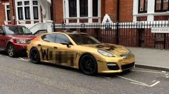 عکس سوختن لاکچری ترین لامبورگینی! + عکس