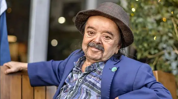 با فردین بسیار خوشحال بودم/ دوست دارم نقش عقب‌مانده بازی کنم