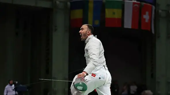 پاکدامن به 16 نفر اول دنیا رسید!