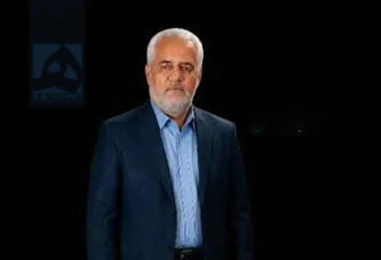فیلم لحظه فوت ناگهانی کاندیدای مجلس در وسط سخنرانی!