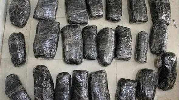 دستگیری زوج قاچاقچی با ۱۱۶ کیلو تریاک