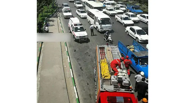 خودکشی پسر جوان از روی پل عابر پیاده در مشهد 