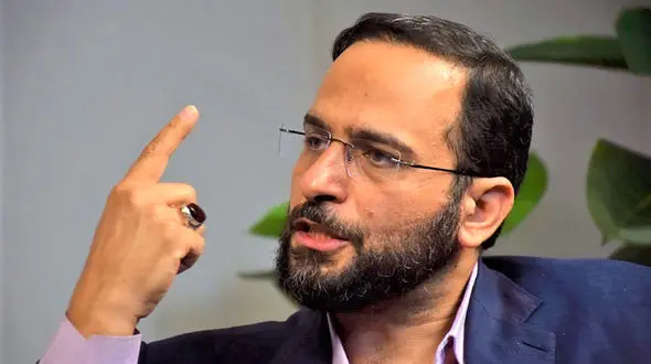 استاد اخراجی به دانشگاه تهران بازگشت / برای بازگشتن به دانشگاه از پزشکیان دفاع نمی‌کنم