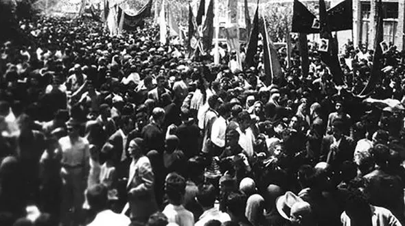 اسناد دستور ساواک برای دستگیری وعاظ اصفهانی/ وحشت پهلوی از عزاداران شب‌های قدر