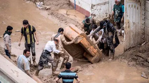 وضعیت تاسف برانگیز سیل زدگان پلدختر / اینجا سیل آمده یا زلزله +عکس
