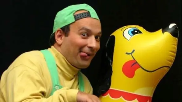 شهرام لاسمی (قلقلی): من سالهاست از تلویزیون دور هستم و اصلا دوست ندارم با این رسانه همکاری کنم ؛ در جایی شنیدم که گفتند مگر شهرام لاسمی وجود دارد