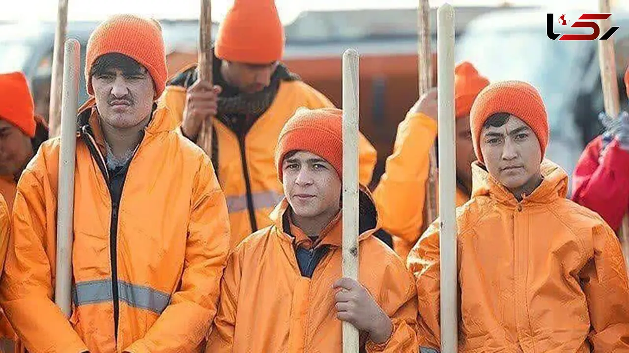 رئیس مجتمع آرادکوه: با خروج اتباع غیرمجاز از کشور، ۸۰ درصد نیروی کار پسماند را از دست داده ایم / در بخش تفکیک زباله کاملا از اتباع استفاده می شد