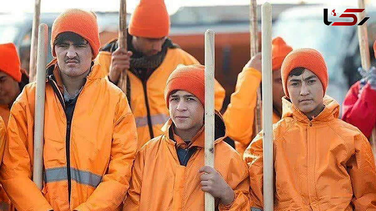 رئیس مجتمع آرادکوه: با خروج اتباع غیرمجاز از کشور، ۸۰ درصد نیروی کار پسماند را از دست داده ایم / در بخش تفکیک زباله کاملا از اتباع استفاده می شد