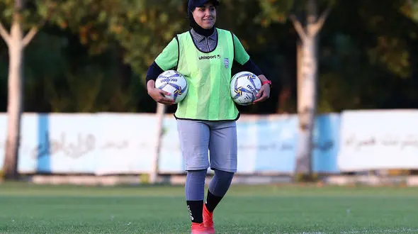 ایراندوست: بازیکنان کناری هند قوی هستند/ 3 بازیکن تیم مصدوم جزئی دارند