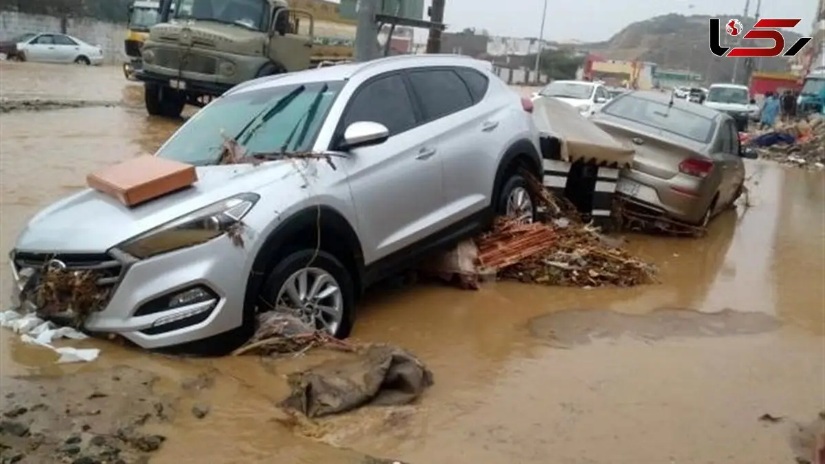 بحران سیلاب در جده / خیابان‌ها زیر آب رفتند + فیلم