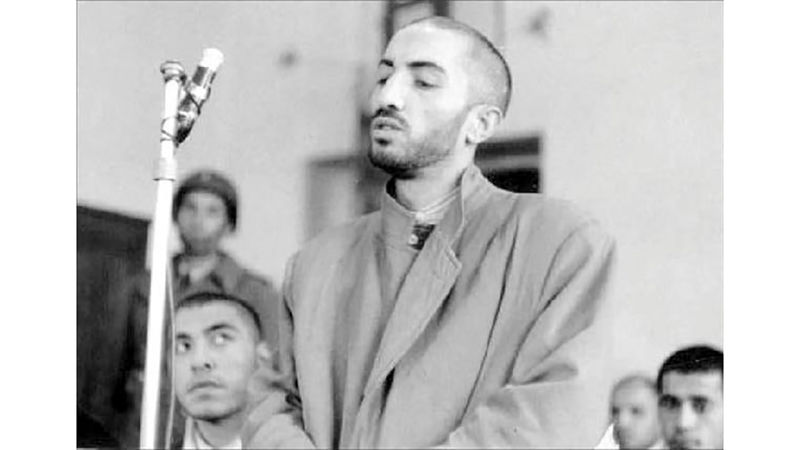 ۲۷ دی ماه ۱۳۳۴ نواب صفوی و سه هم رزم عضو جمعیت فداییان اسلام در دادگاه پهلوی محاکمه و به دستور مستقیم محمدرضا شاه اعدام شدند.