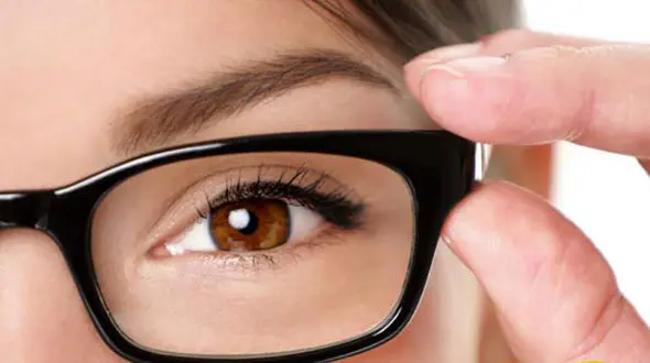 نادرترین سرطان چشم کشف شد/ابتلای سفیدپوستان و چشم آبی ها به این بیماری