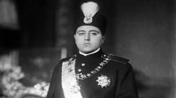  این 2 شاه ایرانی را از روی عکس کودکی می شناسید ؟ 