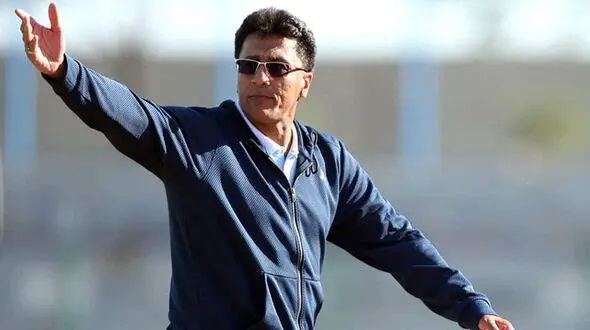 صمد مرفاوی مجری پرسپولیسی را به خاک و خون کشید