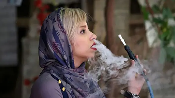 قلیان کشیدن در ایران زنانه شد! 