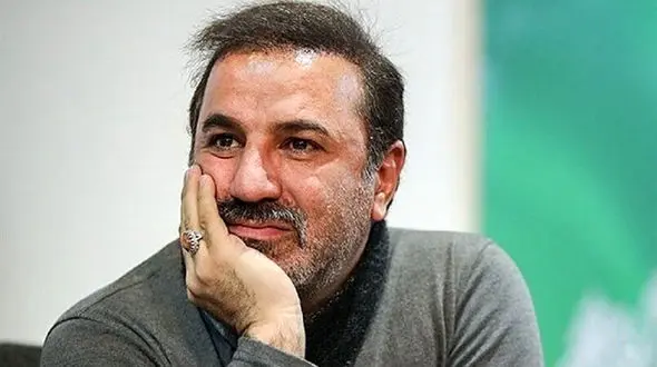 علی سلیمانی بازیگر در کنار همسر و دخترش