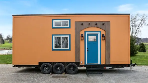 این کانکس پر از امکانات زندگی است + عکس های باورنکردنی