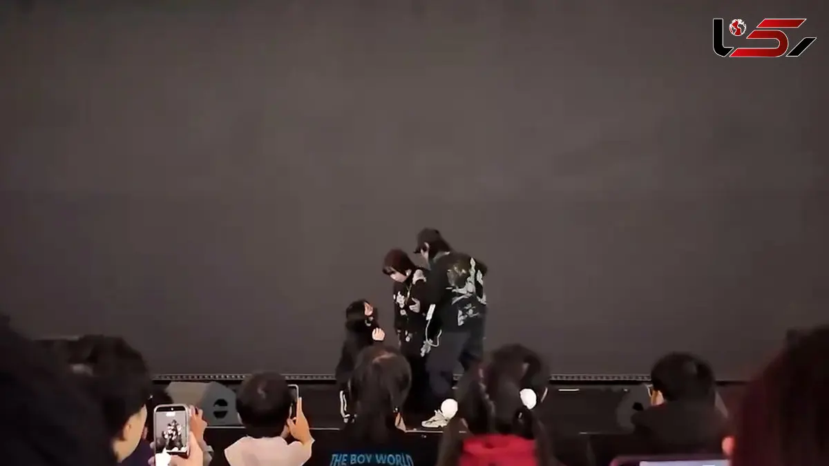 فیلم توقف اجرای خواننده ژاپنی در شانگهای