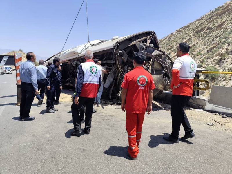 واژگونی اتوبوس
