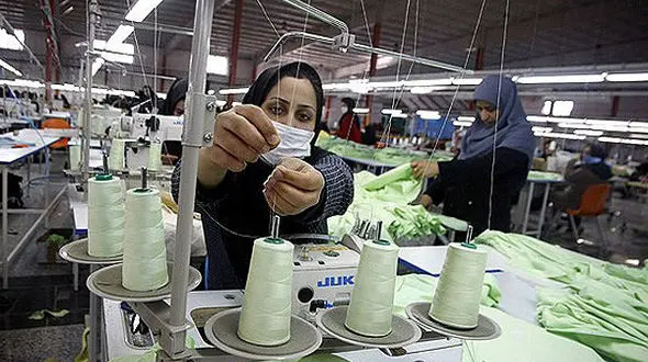 آیا شاغل شدن زن در گرو رضایت شوهر است؟