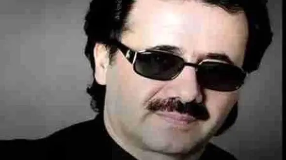 دانلود آهنگ معین / ترانه باشکوه چه نزدیک است جان تو به جانم