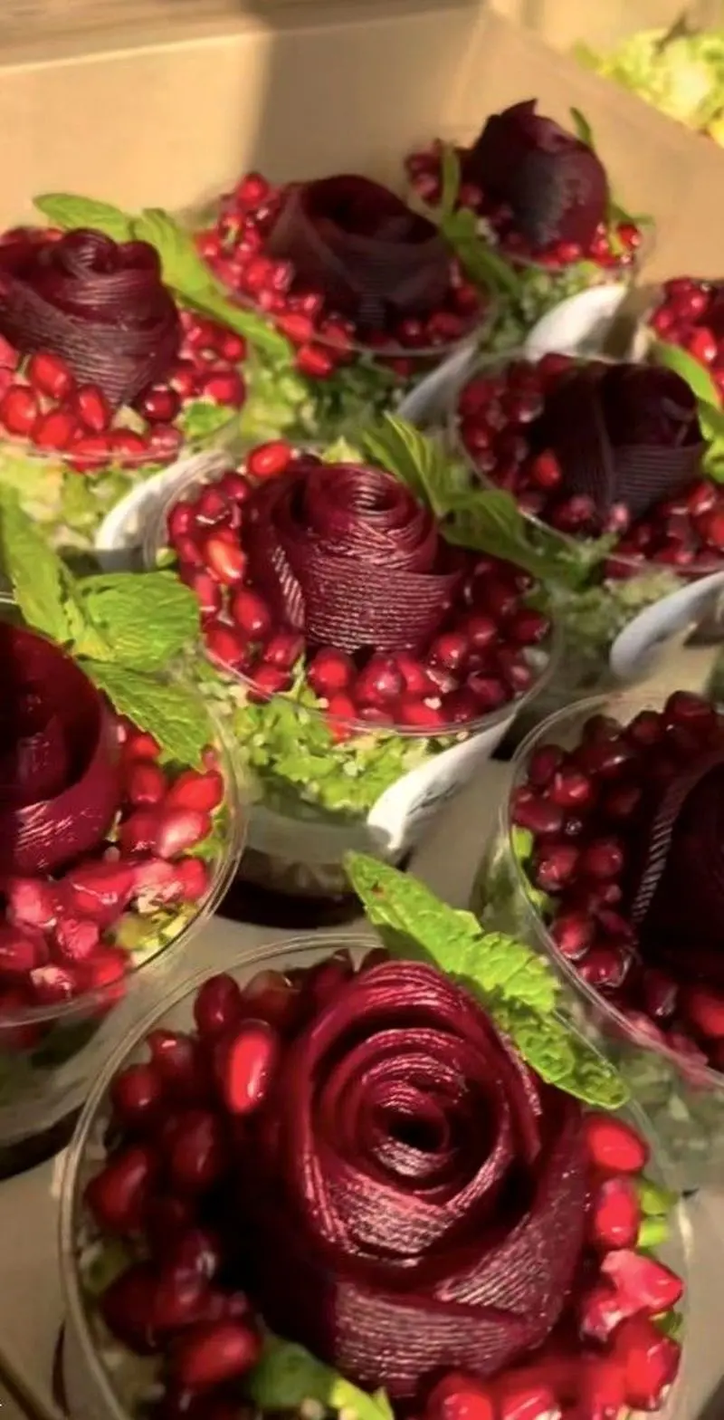 تزیین لبو شب یلدا | ۳۰ ایده شیک و کاربردی تزیین لبو شب یلدا ترند ۱۴۰۴ ویژه عروس و خانواده که باید امسال امتحان کنید!