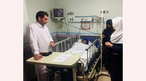 گفتگو با حوا دختر 10 ساله که از دهان گاندو نجات پیدا کرد ؟/ تمساح 6 متری دست او را کند! +عکس