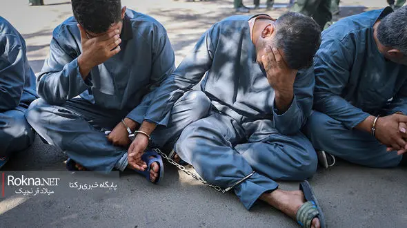 4 شرور با قمه خیابان ولیعصر را بستند 