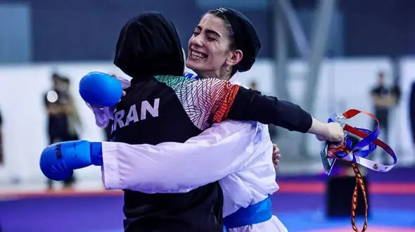 5 مدال ایران در کاراته قهرمانی آسیا/ آتوسا گلشاد‌نژاد و بهنام دهقان‌زاده طلایی شدند + فیلم 
