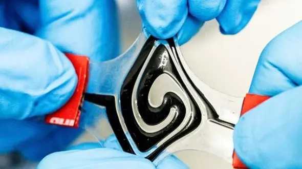 باتری انعطاف‌پذیر: شکل دلخواه خود را بسازید!