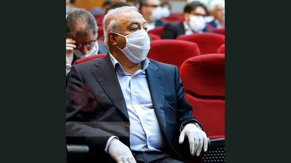 حضور دانیال زاده ابر بدهکار بانکی در دادگاه طبری + عکس