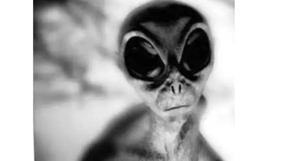 ملاقات مهندس روس با بیگانگان در سفر زمان 