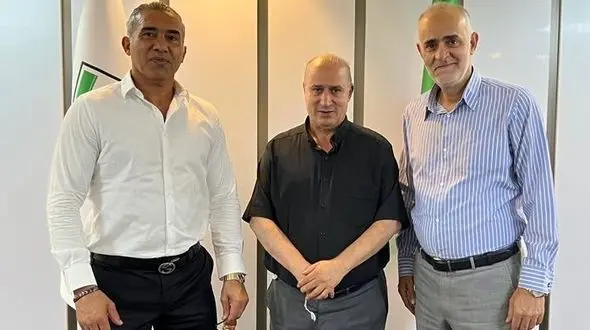 دیدار دروازه‌بان اسبق تیم ملی با تاج