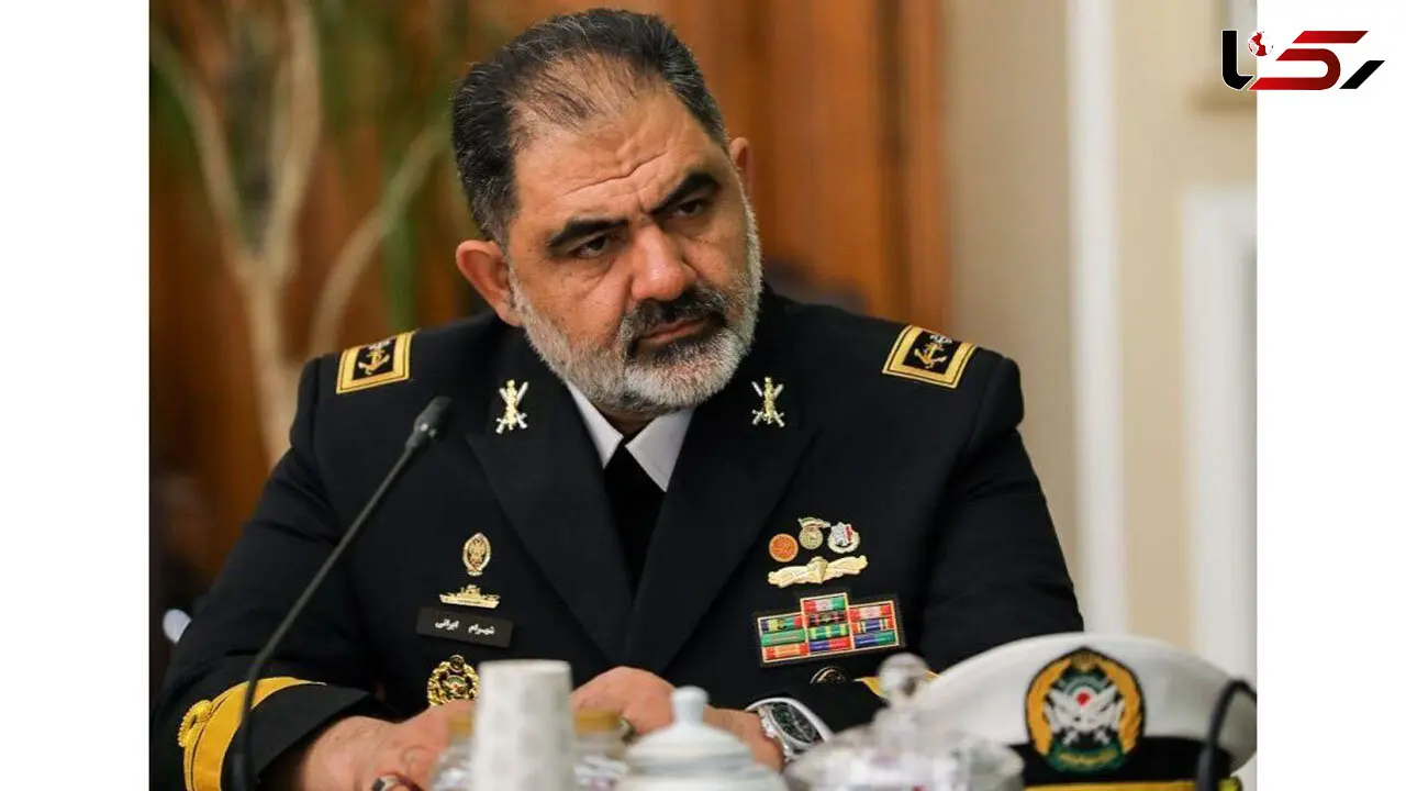 نیروی دریایی ارتش هیئتی علمی- پژوهشی به قطب جنوب اعزام می کند 