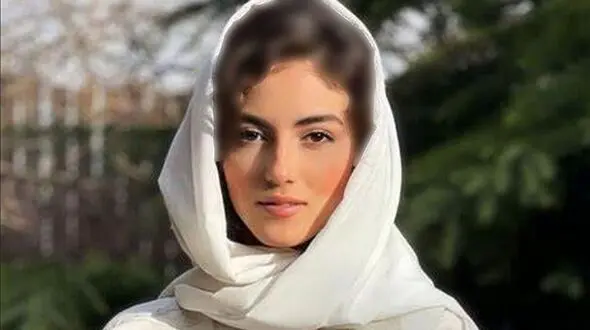 پردیس پورعابدینی و همسرش تماشاگر تئاتر شدند 