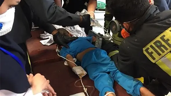 دلخراش ترین عکس از قطع انگشت های یک کودک شیرازی