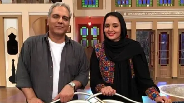 فیلم / مهران مدیری: نرگس محمدی توی تلویزیون  از بی خواستگاری و بی شوهری گفت بعد 2 ماه با علی اوجی ازدواج کرد .... / اینه ...