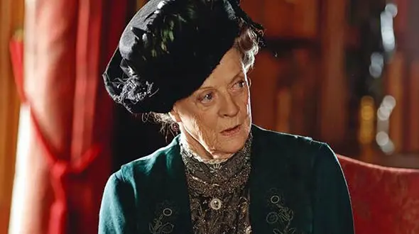  مگی اسمیت بازیگر برنده ۲  اسکار درگذشت