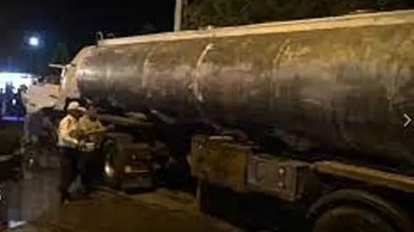 تانکر حمل سوخت در دیواندره حادثه آفرید!