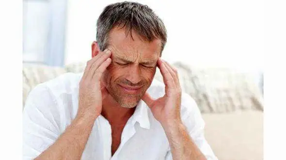 7 دردی که هرگز نبابد نادیده بگیرید