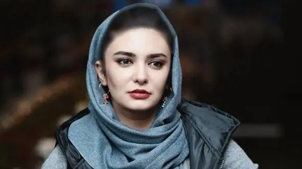 عکس های لباس حسرت برانگیز لیندا کیانی در تولدش ! / کلا مانتو را کنار گذاشت !