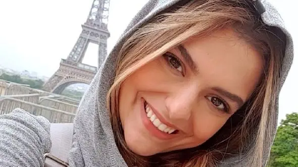 تبریک تولد خاص و منحصر به فرد دنیا مدنی برای دختر ارشد خاندانشون: اندازه میخ‌های کشتی‌ها دوستت دارم!