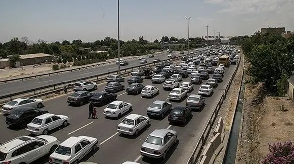 فردیس به بزرگراه تهران-کرج متصل می شود