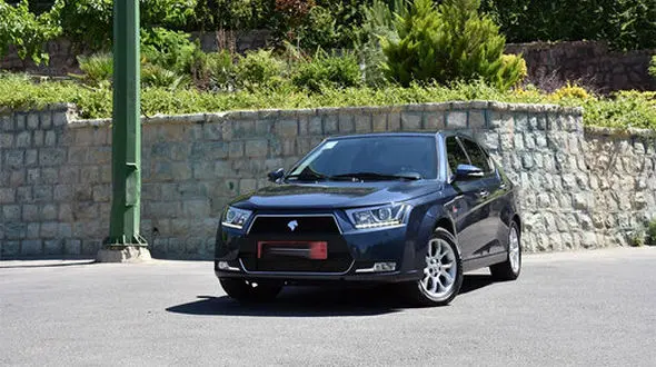 ببینید / نتیجه باورنکردنی کورس سرعت هیوندا جنسیس با دنا توربو شارژی وسط اتوبان! + فیلم حیرت آور