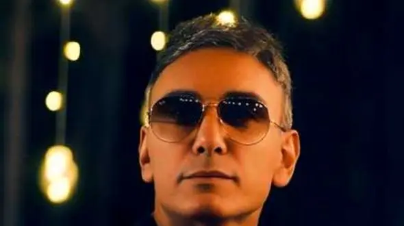 دانلود آهنگ باشکوه شادمهر عقیلی / آوای شب ها