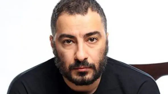 تئاتر نوید محمدزاده هم متوقف شد / نوید در ایران کاملا ممنوع الکار است !