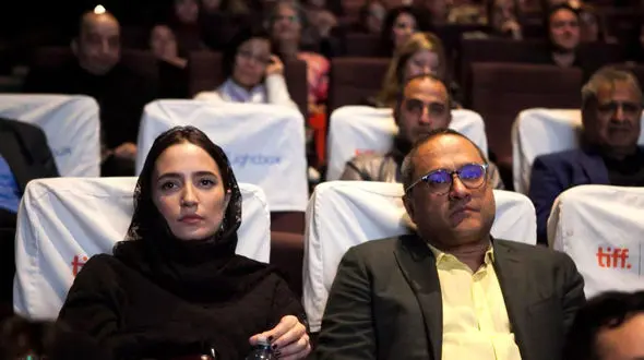 دعوای نگارجواهریان رامبد جوان در یک گلخانه / در آنتن تلویزیون چه گذشت؟ 