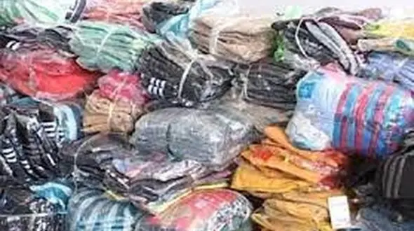 کشف 60 میلیاردی واکس وپولیش البسه قاچاق در بازار تهران