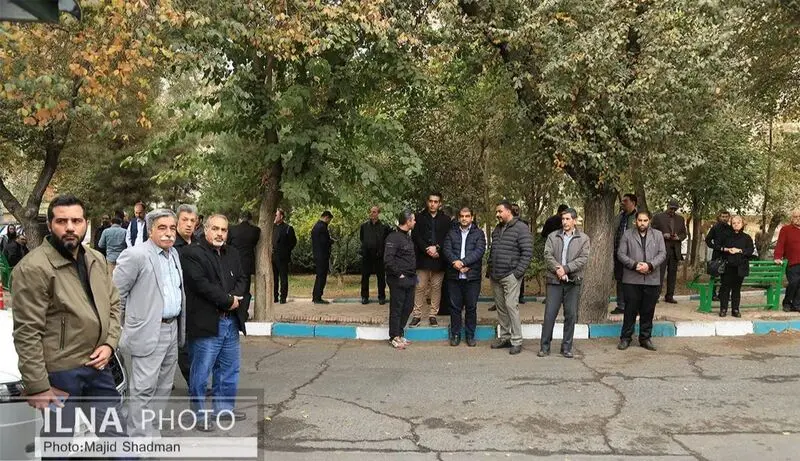 تشیع جنازه خواهر احمدی نژاد 