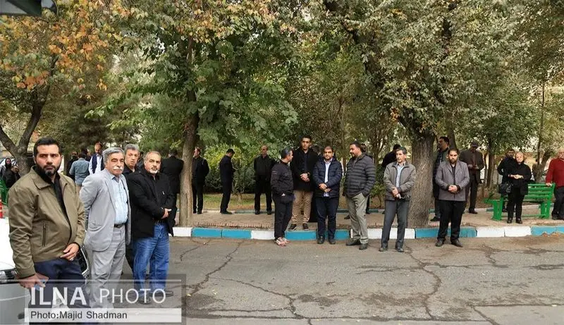 تشیع جنازه خواهر احمدی نژاد 